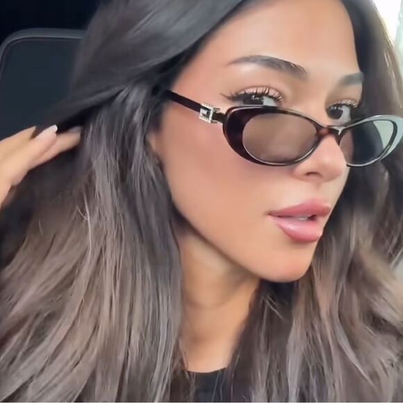 ISO Gucci sunglasses